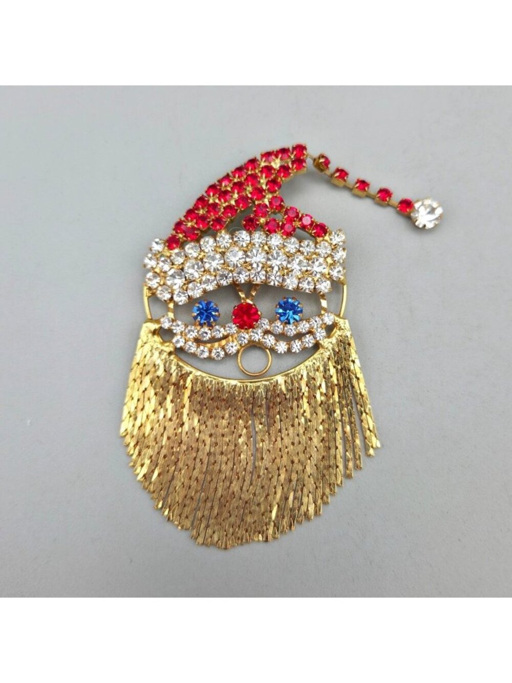 Vintage Santa Claus Rhinestone Brooch Pin Gold Tone Articulated Fringe Tassel